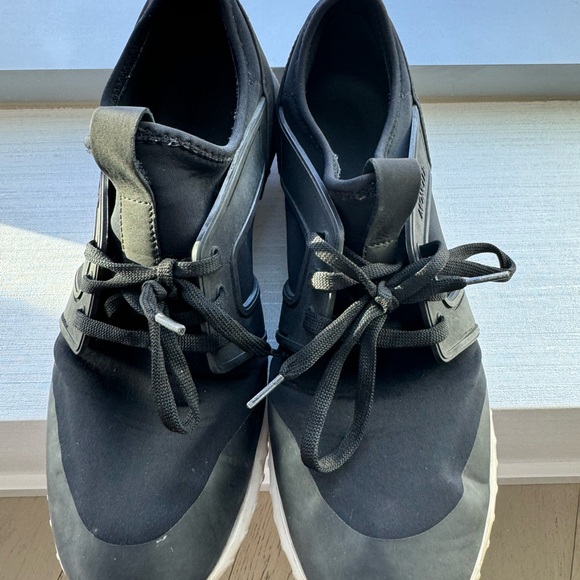 Moncler Emilien Black Knit
Sock Trainers - Picture 8 of 10